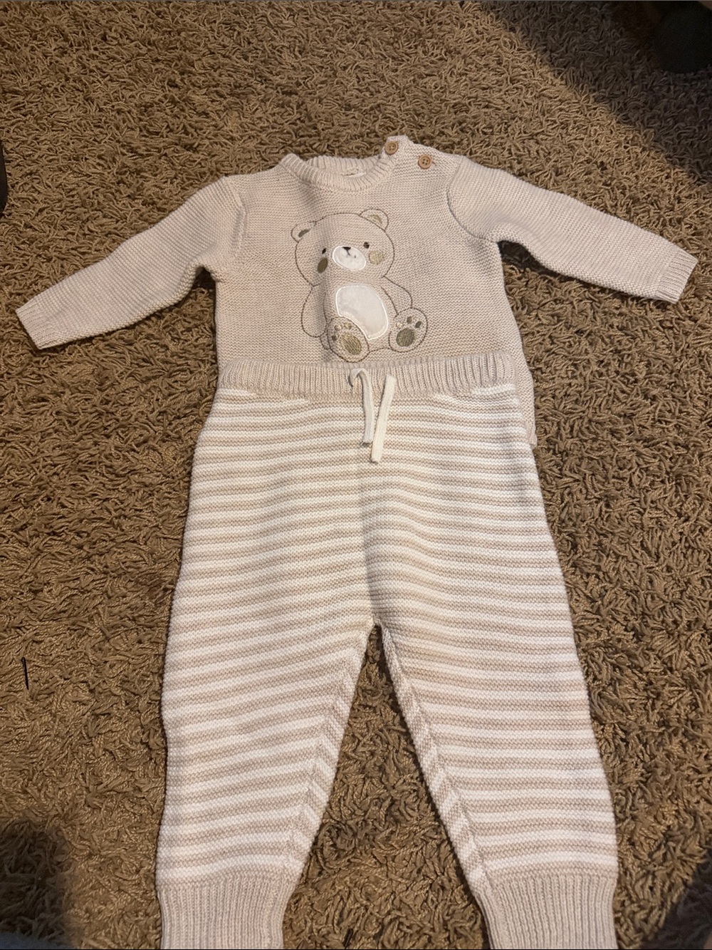 Neutral Beige & White Knit Baby One-Piece with Teddy